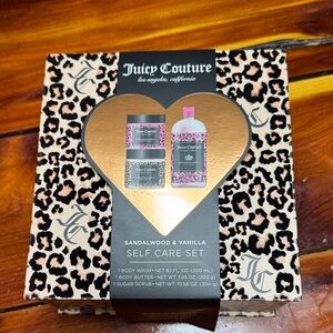 Juicy Couture Sandalwood & Vanilla Body Wash Set